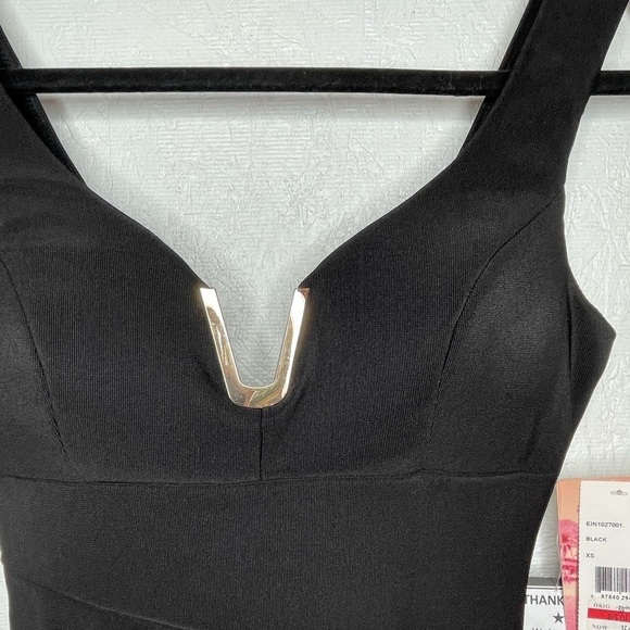 NWT Emerald Sundae Black Gold V Body-Con Elegant Holiday Party Dress Size XS - Picture 5 of 9